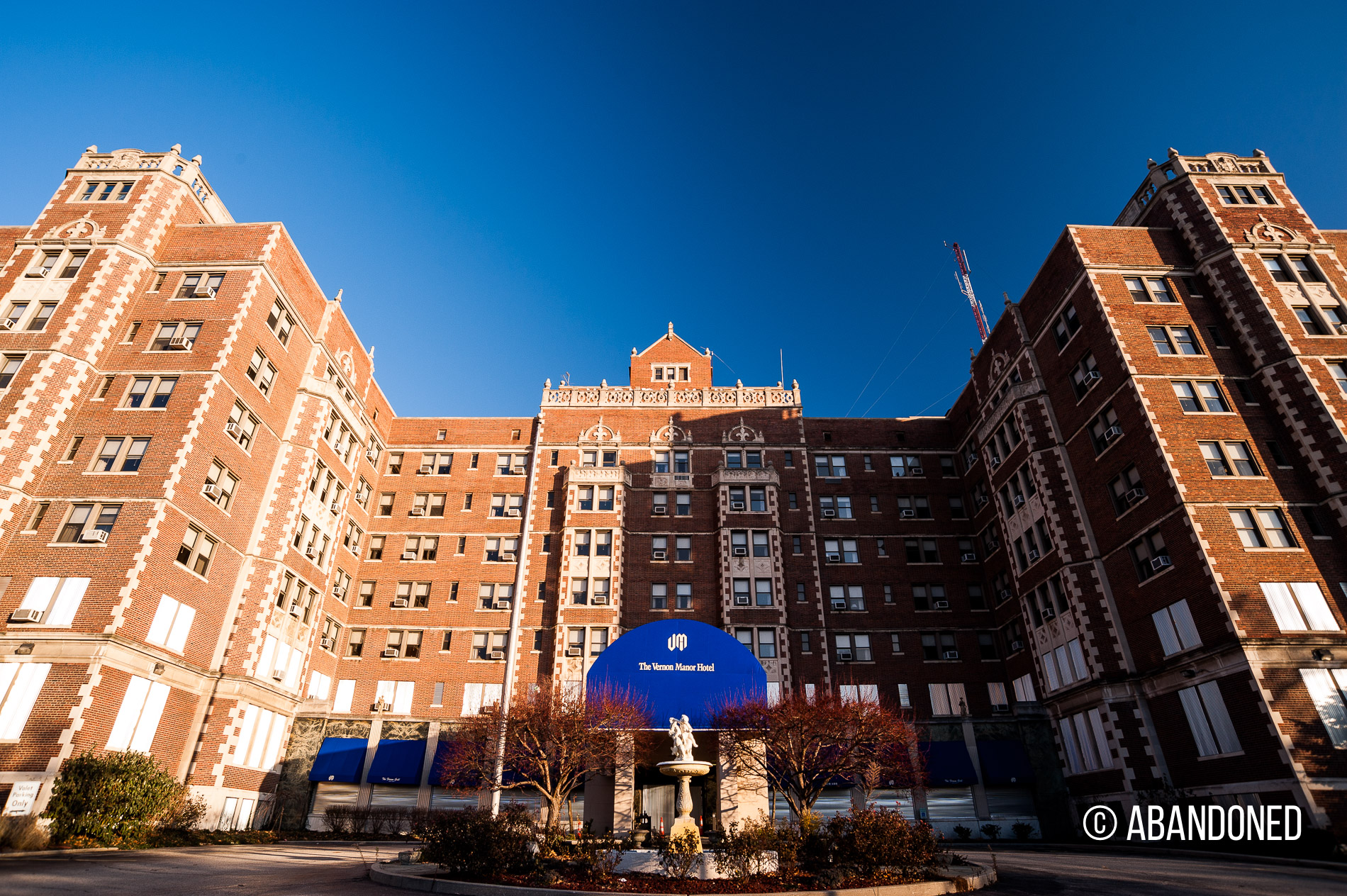 Vernon Manor Abandoned