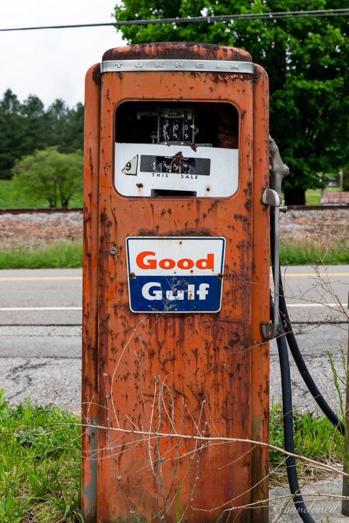 Gulf Gasoline Station