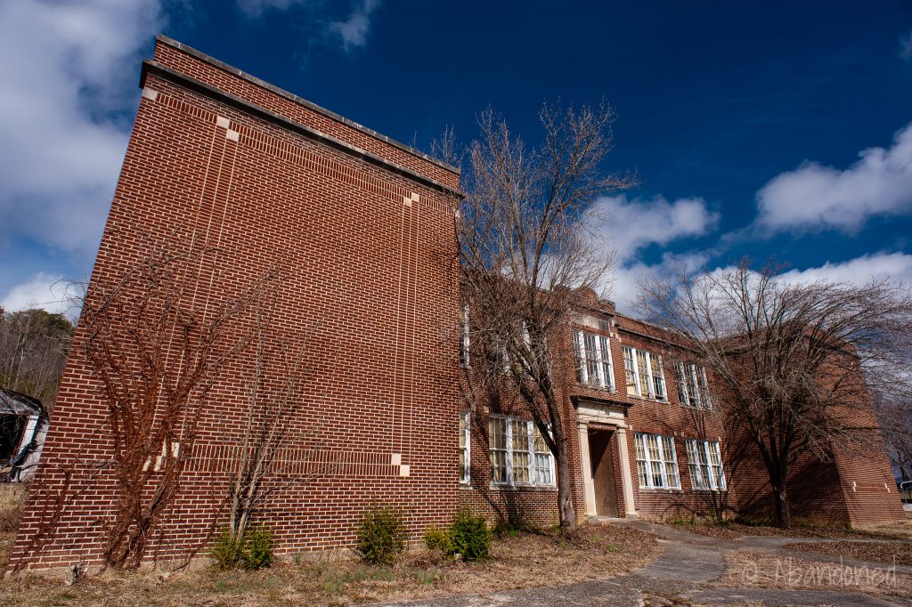 Ravenna Grade School