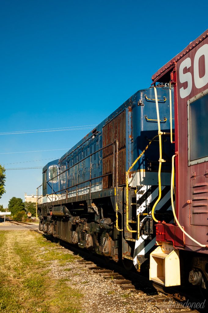 Fort Eustis Military Railroad USAX B2043 Locomotive