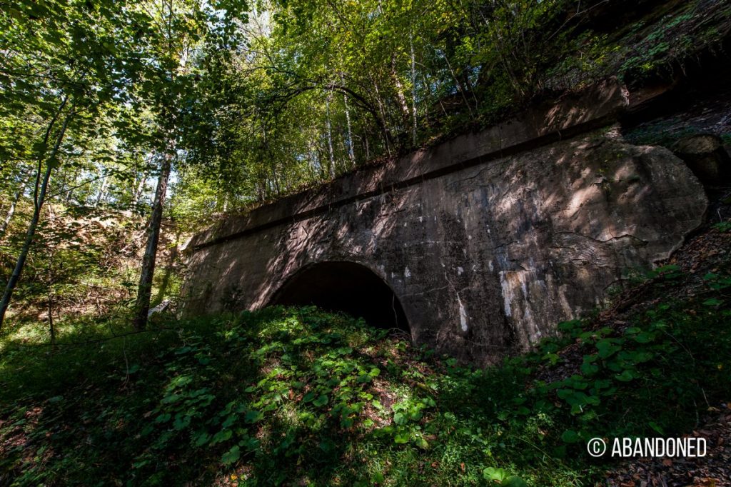 Chesapeake & Ohio Railroad Lexington Subdivision - Needle's Eye / Aden Tunnel