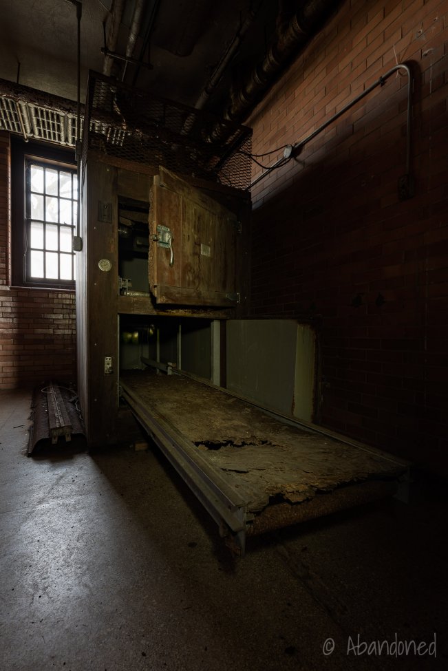 Trans-Allegheny Lunatic Asylum - Medical (Building 200) Interior - Morgue