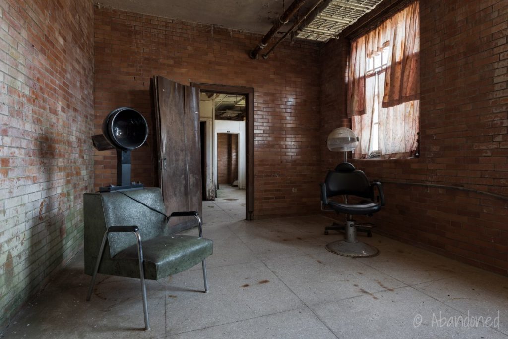 Trans-Allegheny Lunatic Asylum - Medical (Building 200) Interior - Hairdresser Equipment