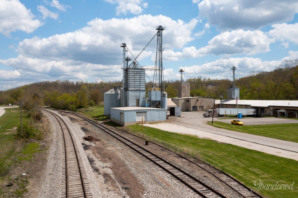 Chesapeake & Ohio Railroad Lexington Subdivision - Coalton / Dog Food Manufacturing Plant