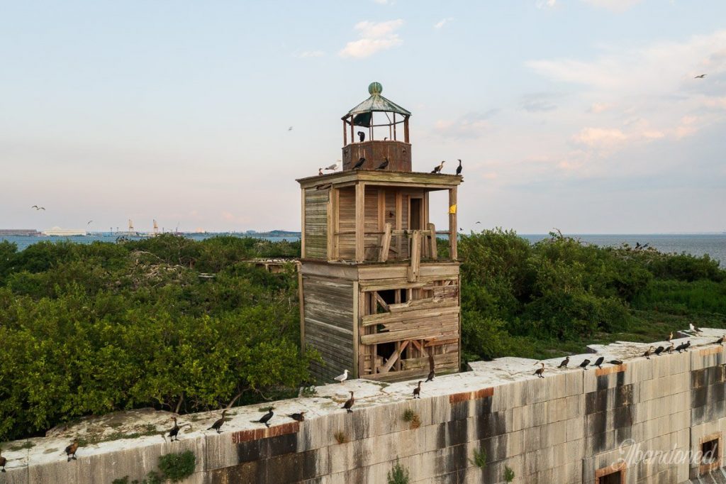Fort Carroll Lighthouse