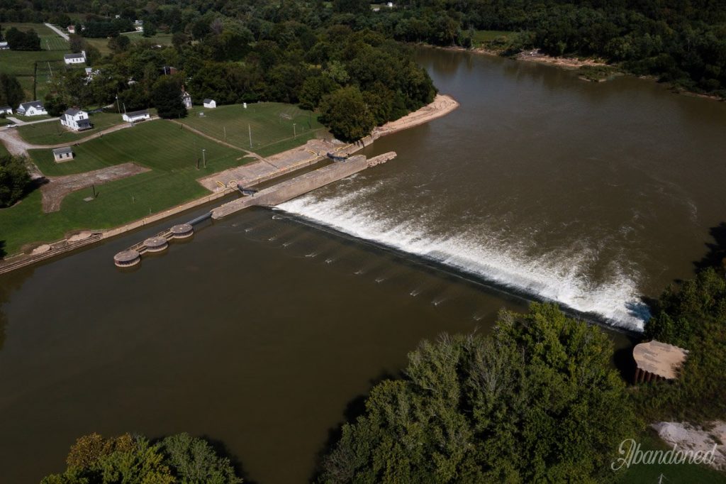 Kentucky River Locks & Dams Abandoned