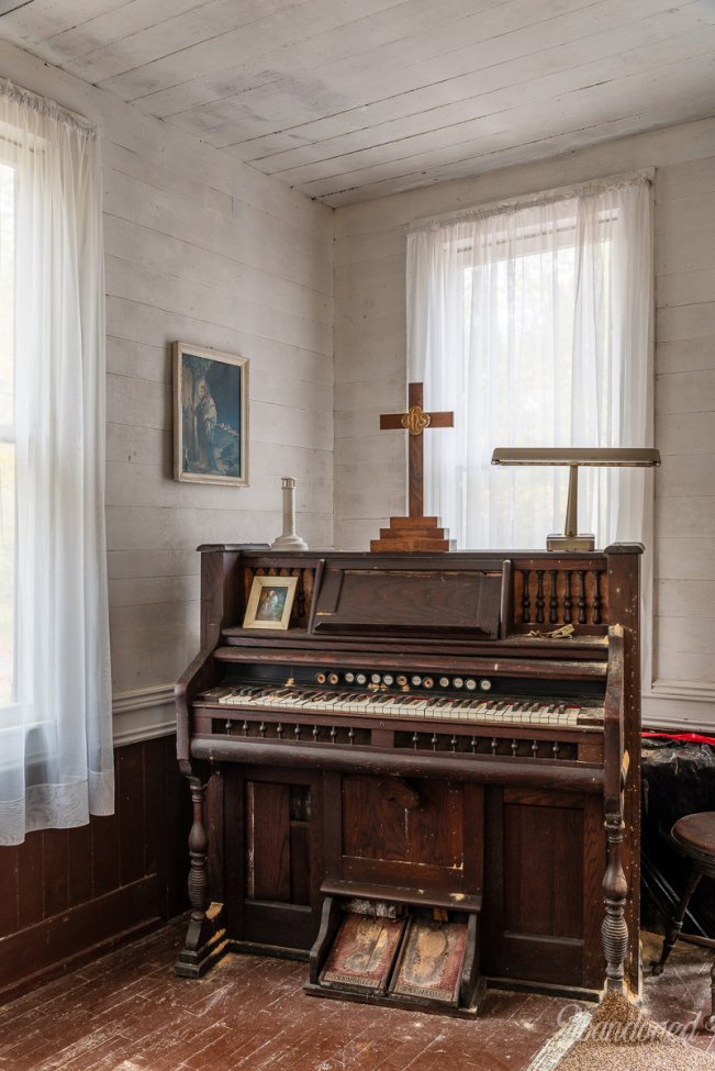 Cleveland United Methodist Memorial Church - W. W. Kimball Piano