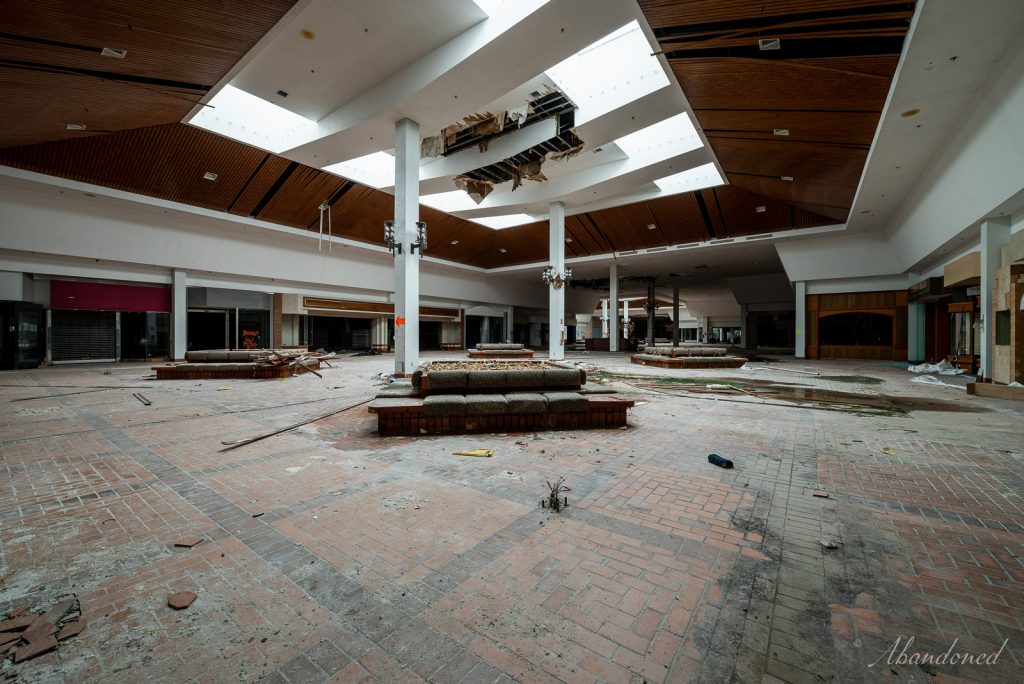 Westland Mall Interior Concourse