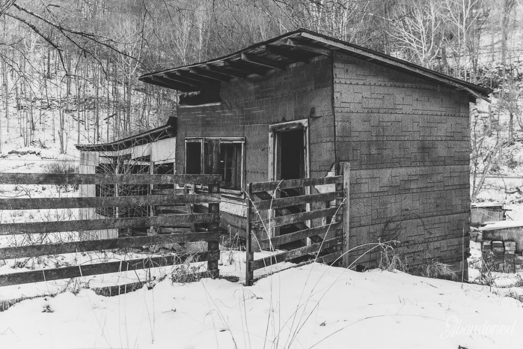 Exchange, West Virginia Shed